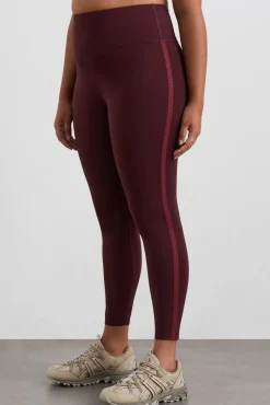 7/8 Logotape Leggings 203