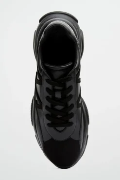 A.A Logo Sneaker 957