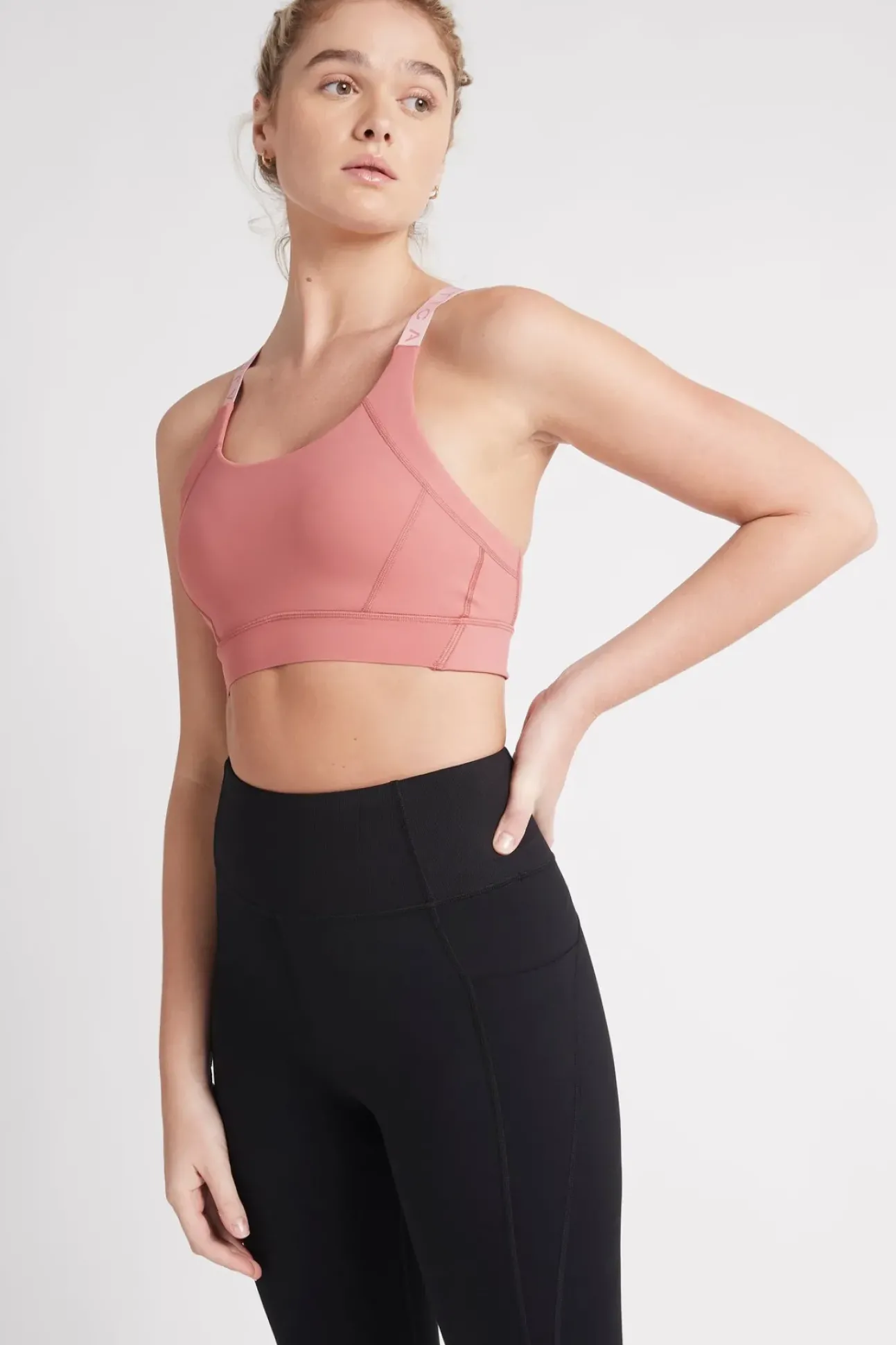Adjustable Strap Logo Tape Sports Bra 321