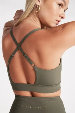 Adjustable Strap Ribbed Cross Back Sports Bra 322