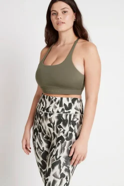 Adjustable Strap Ribbed Cross Back Sports Bra 322