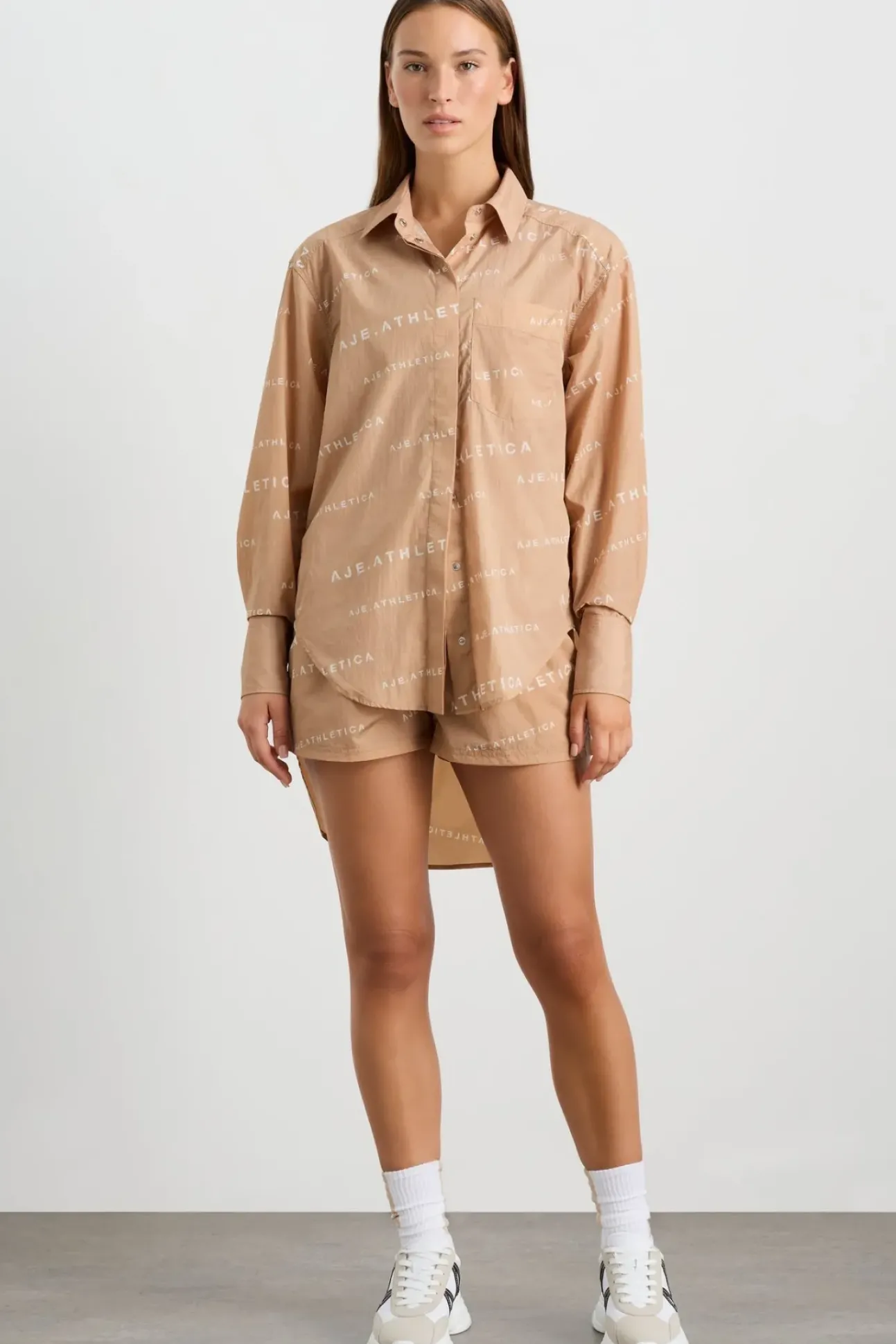 All Over Logo Spray Shirt 406