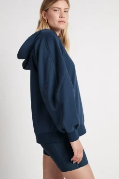 All Rounder Hoodie 410