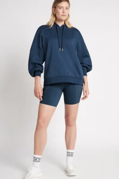 All Rounder Hoodie 410