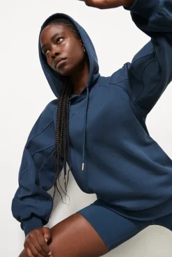 All Rounder Hoodie 410