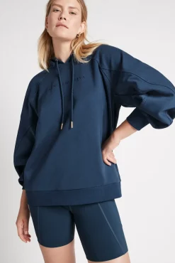 All Rounder Hoodie 410