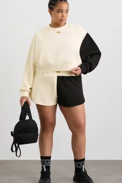 Batwing Crew Neck 426