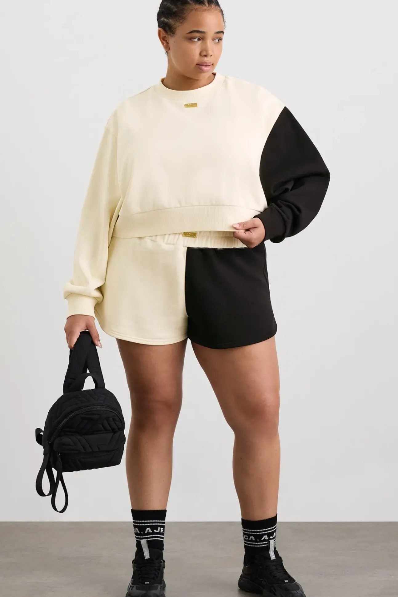 Batwing Crew Neck 426