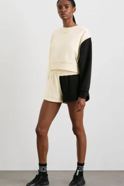 Batwing Crew Neck 426