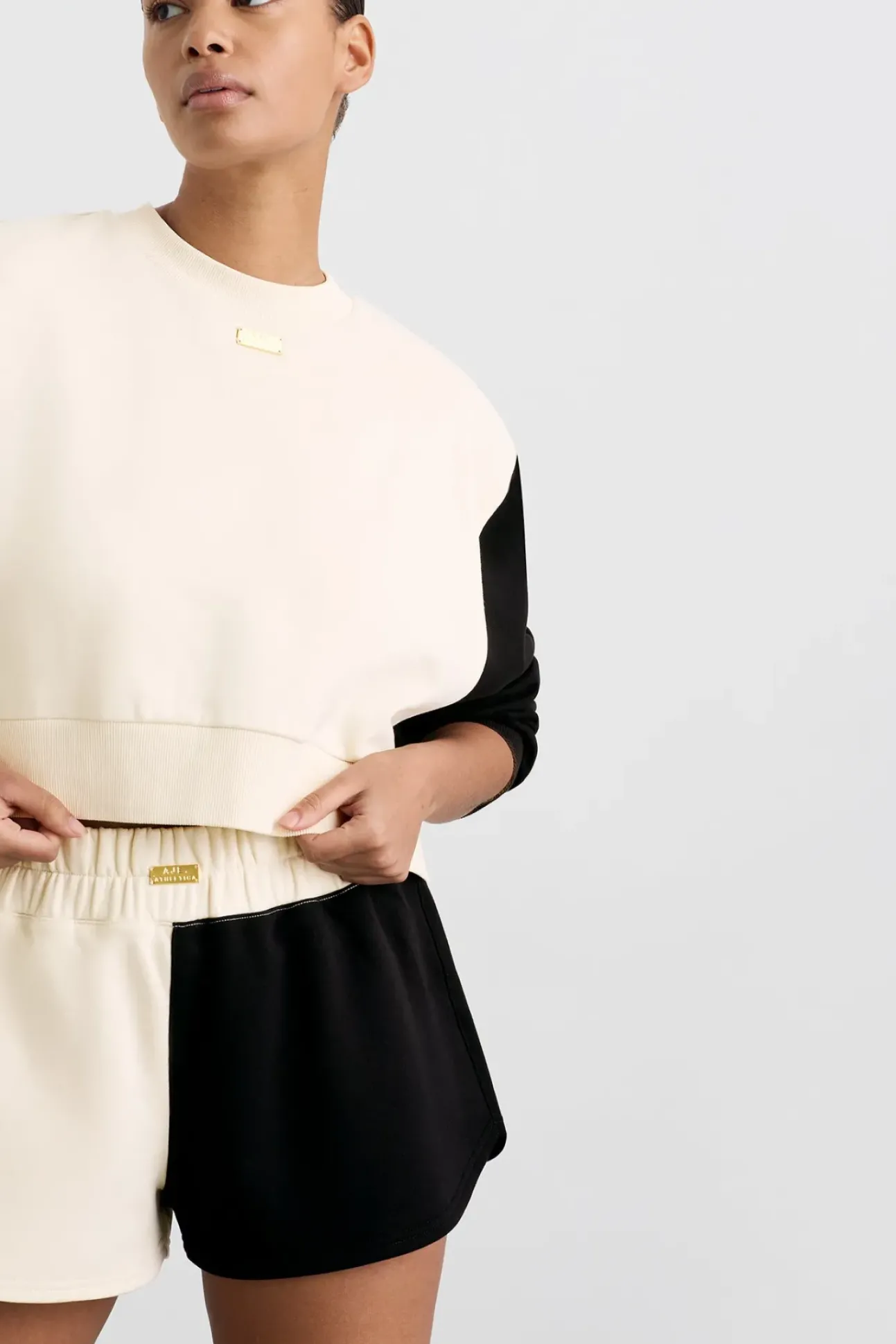 Batwing Crew Neck 426