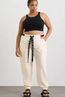 Belted Windbreak Pant 502