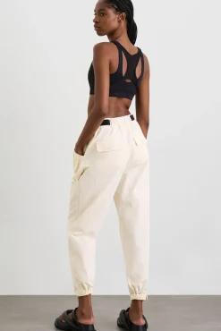 Belted Windbreak Pant 502