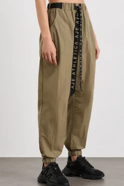 Belted Windbreak Pant 502