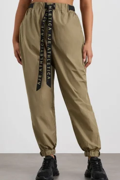 Belted Windbreak Pant 502