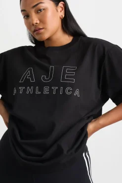 Block Logo Boyfriend Tee 102