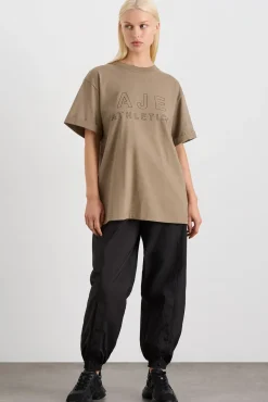 Block Logo Boyfriend Tee 102