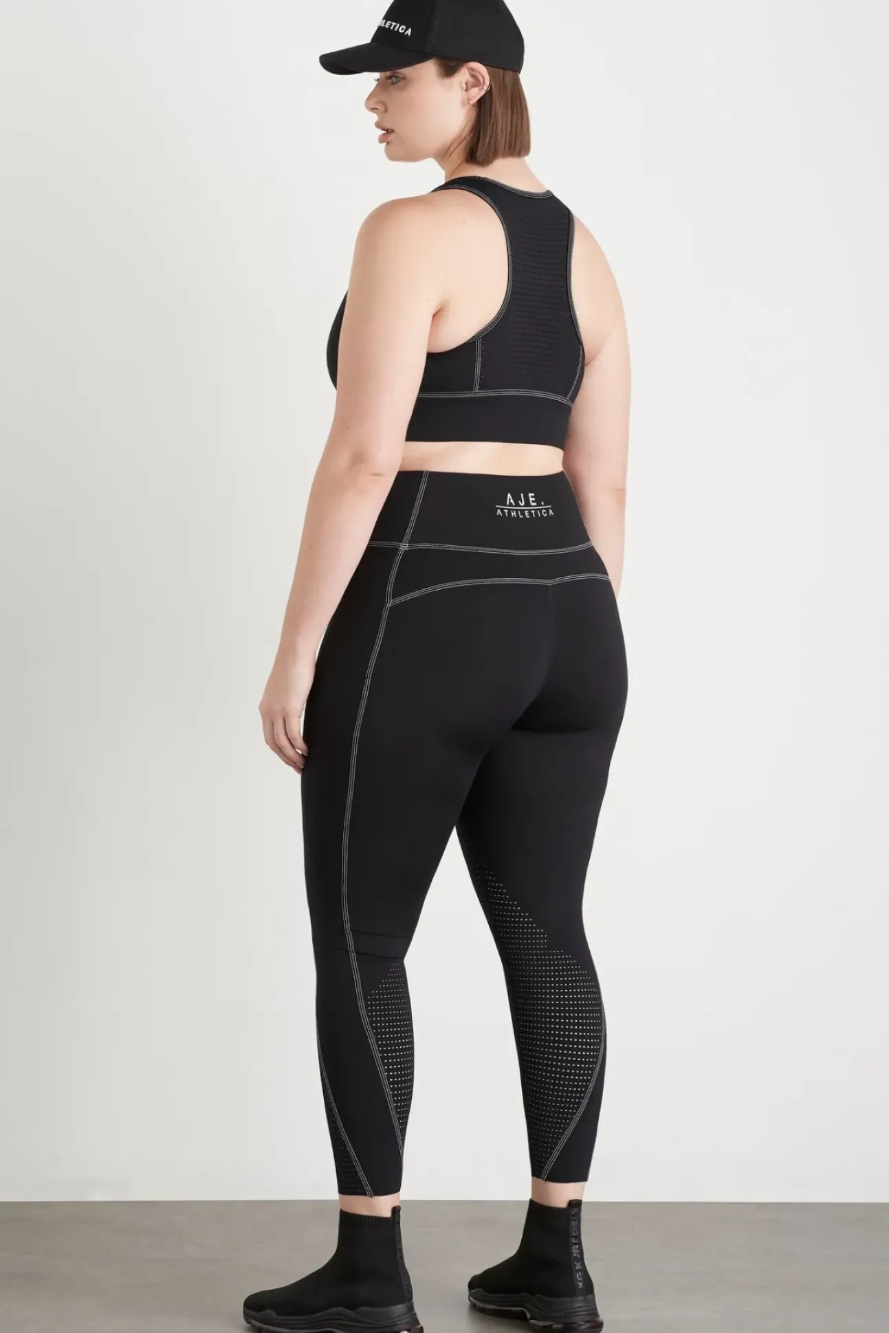 Classic Laser Cut Full Length Legging 202