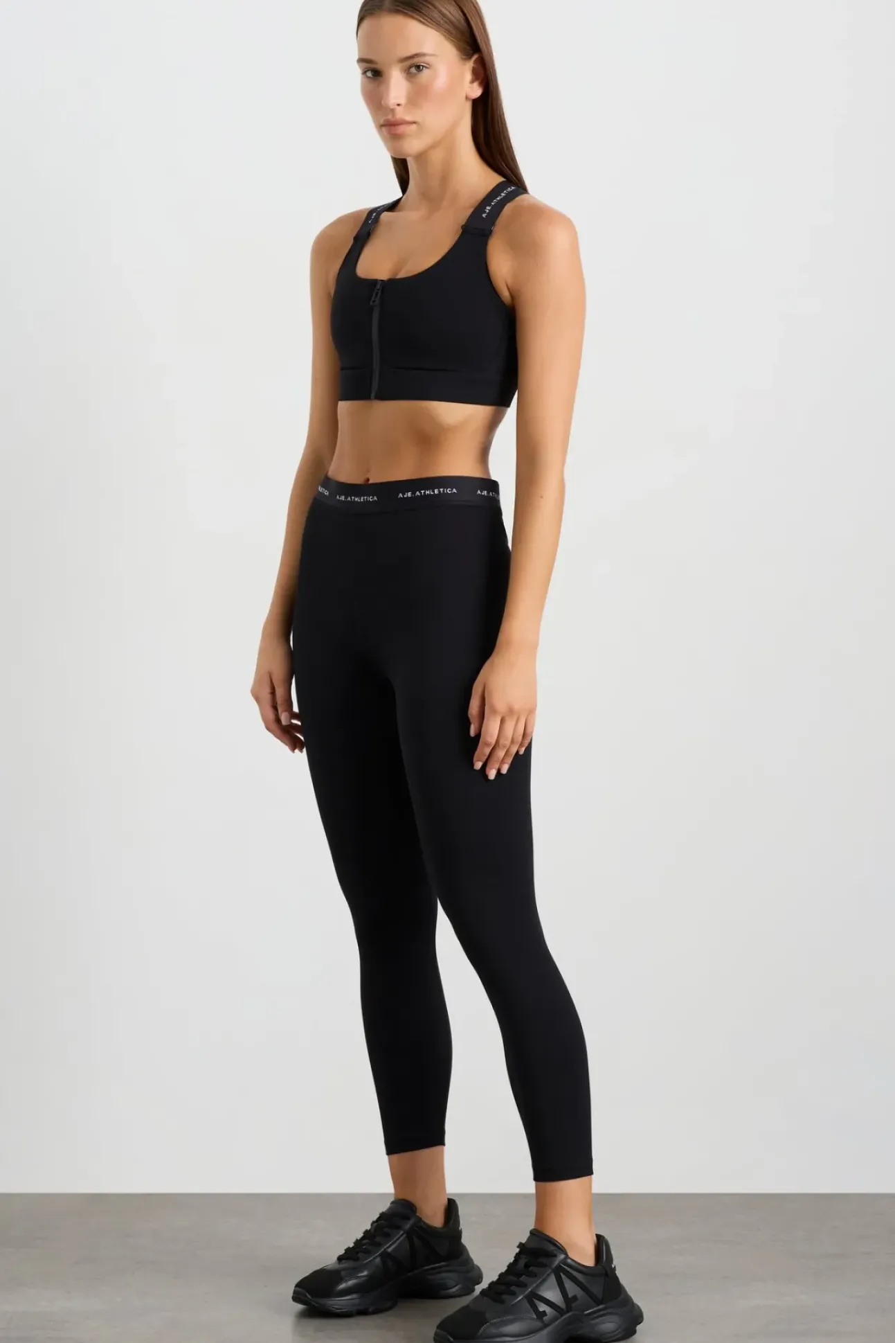 Contrast Logo 7/8 Legging 203