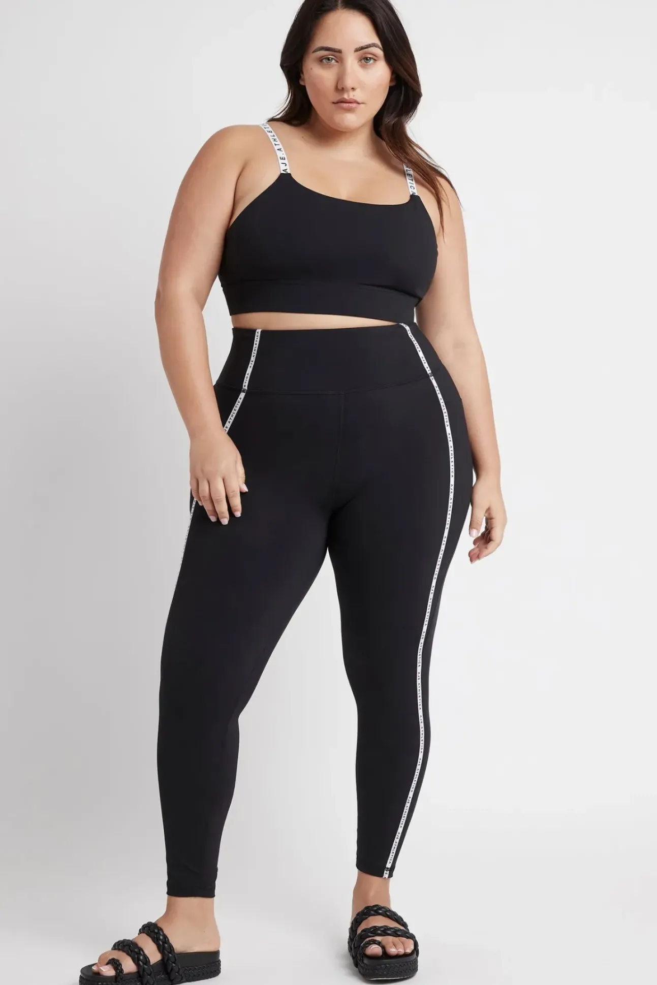 Contrast Logo Full Length Legging 203