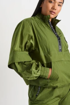 Convertible Spray Jacket 742