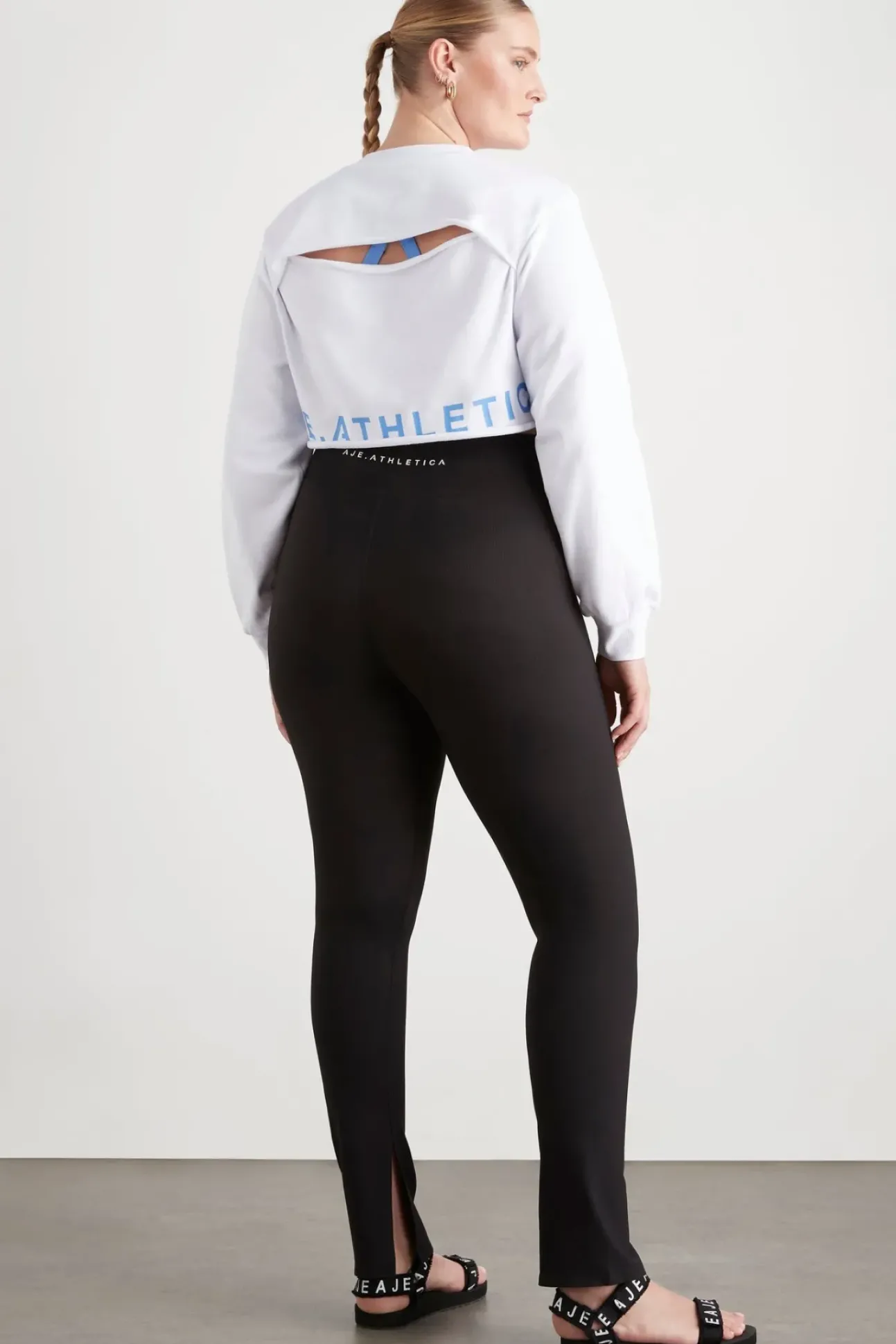 Crop Cut Out Crew Jumper 416