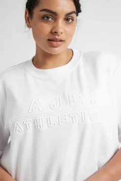 Cropped Embossed Classic Logo T-Shirt 105