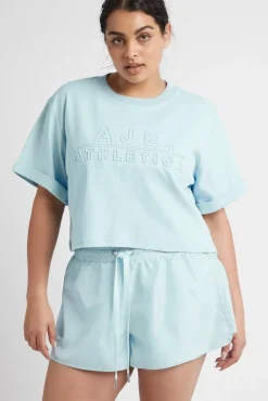 Cropped Embossed Classic Logo T-Shirt 105