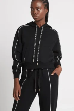 Cropped Essential Contrast Piping Hoodie 405