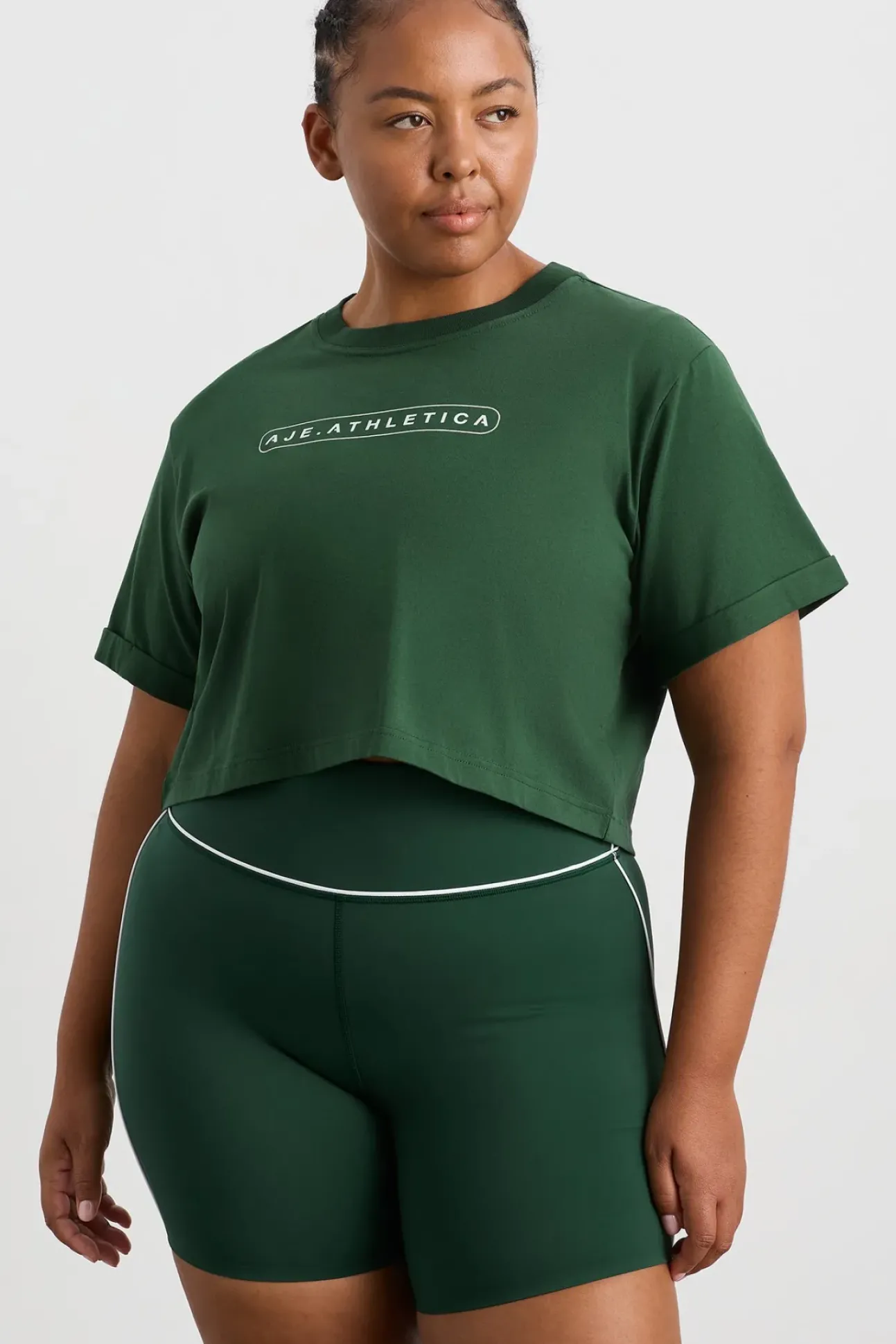 Cropped Logo Tee 105