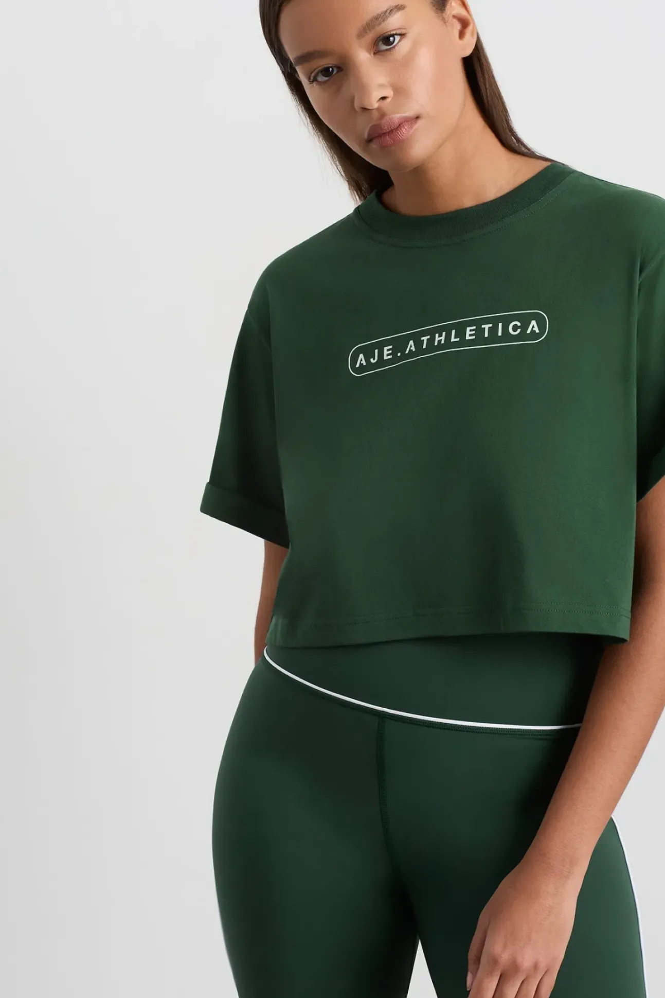 Cropped Logo Tee 105