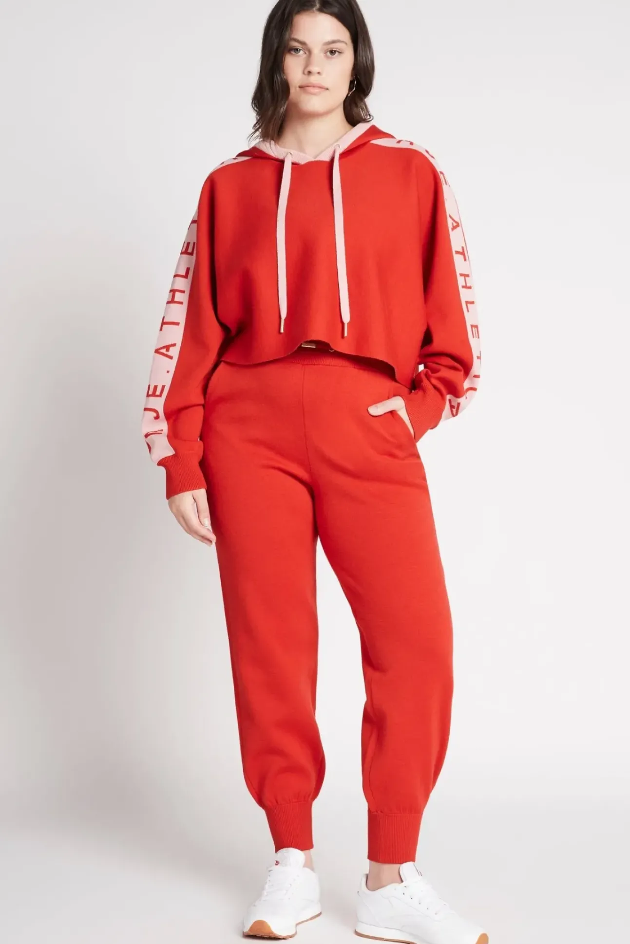 Cropped Logotape Long Sleeve Hoodie 409