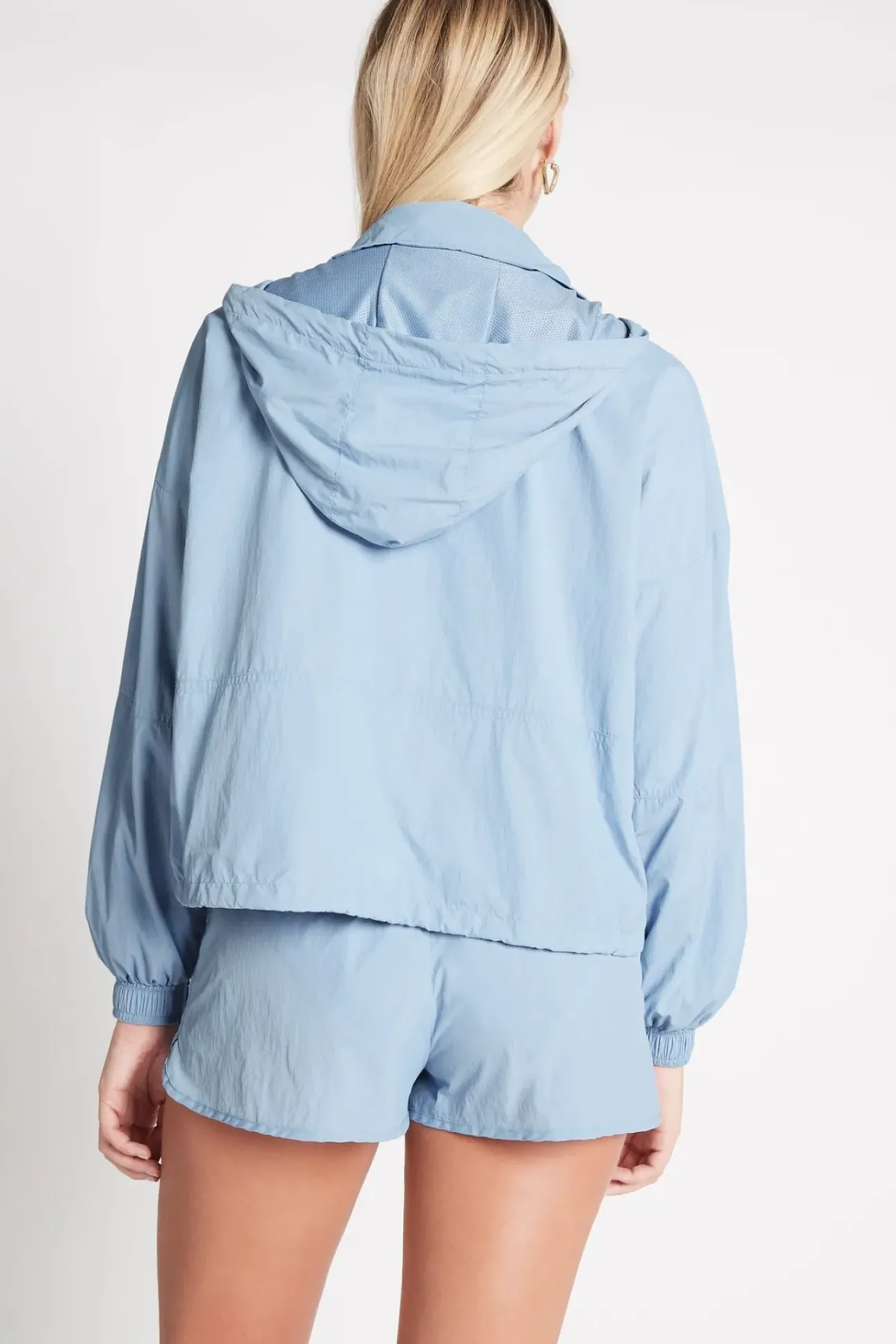 Cropped Signature Badge Logo Spray Jacket 708