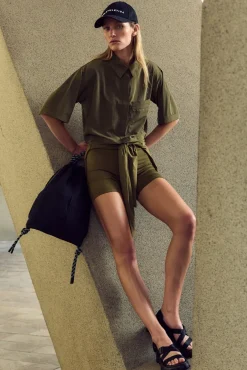 Cropped Spray Shirt 441