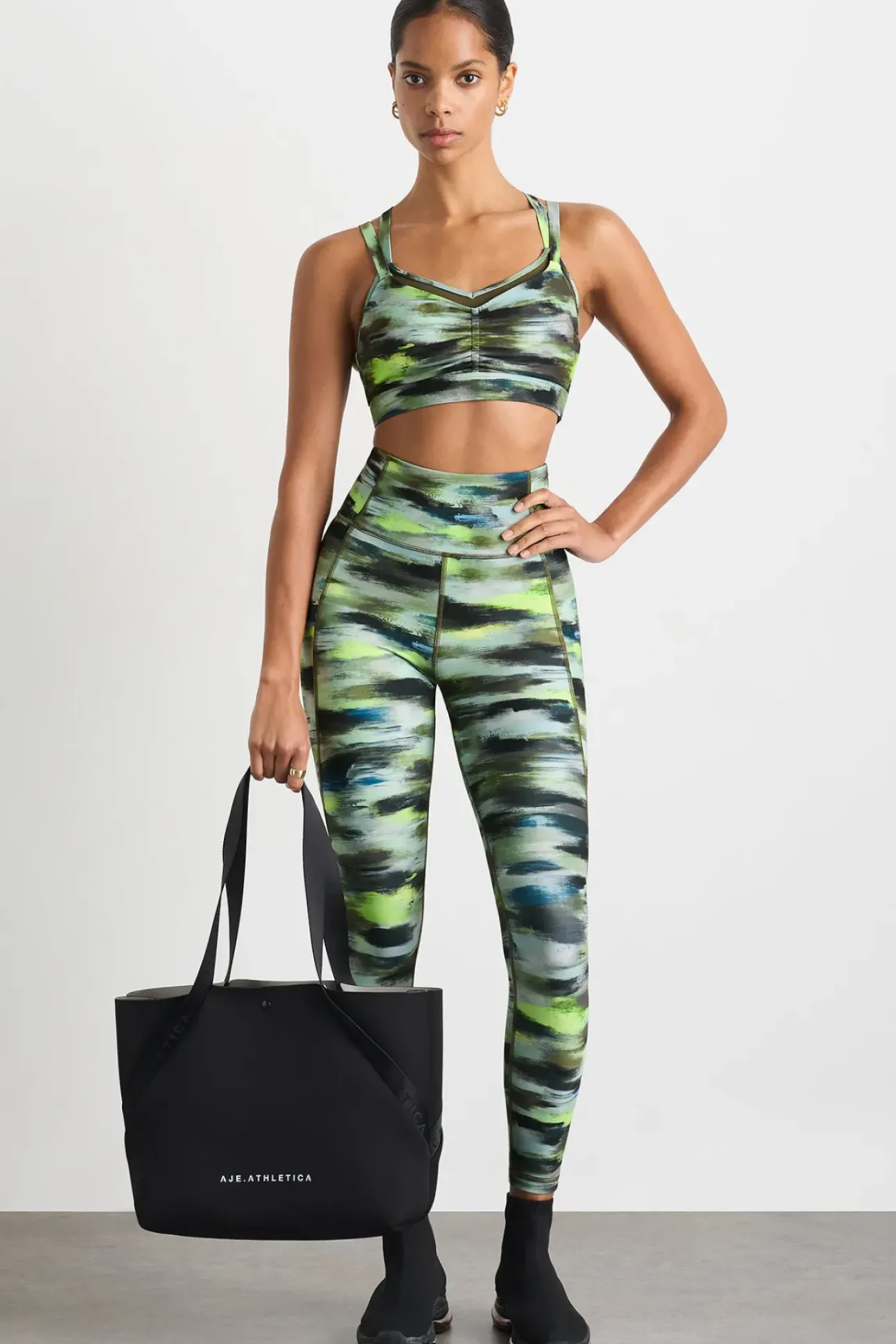 Double Layer Crossback Bra 350