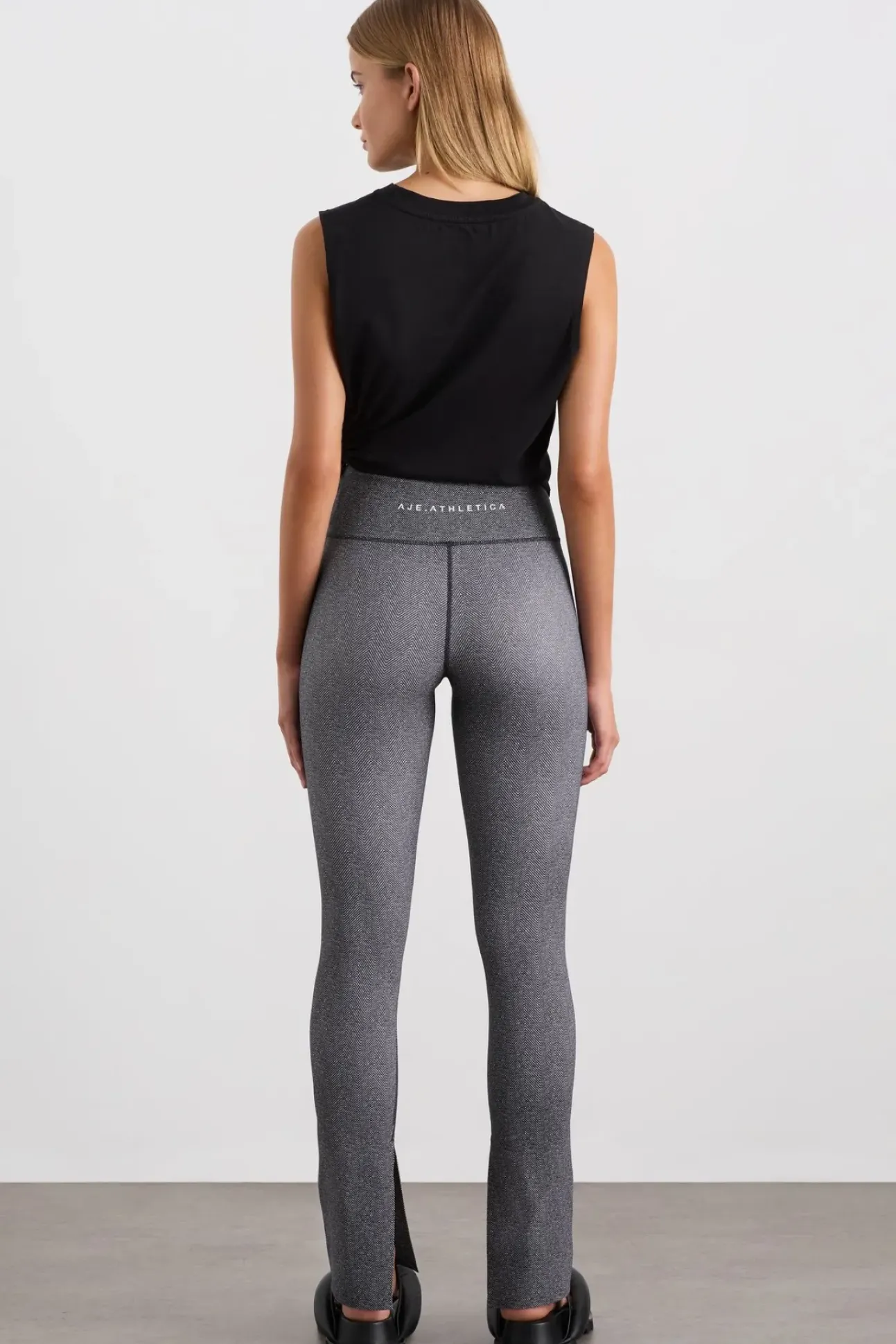 Drawcord Cut Out Tank 158