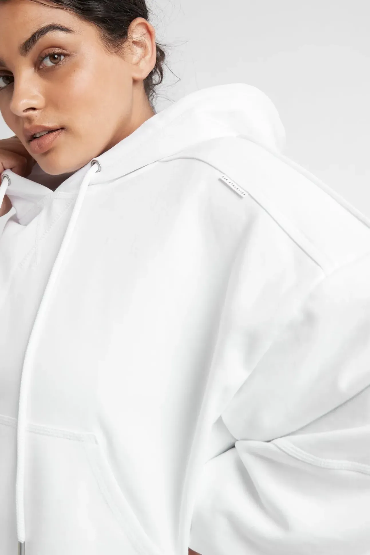 Essential Cropped Hoodie 405