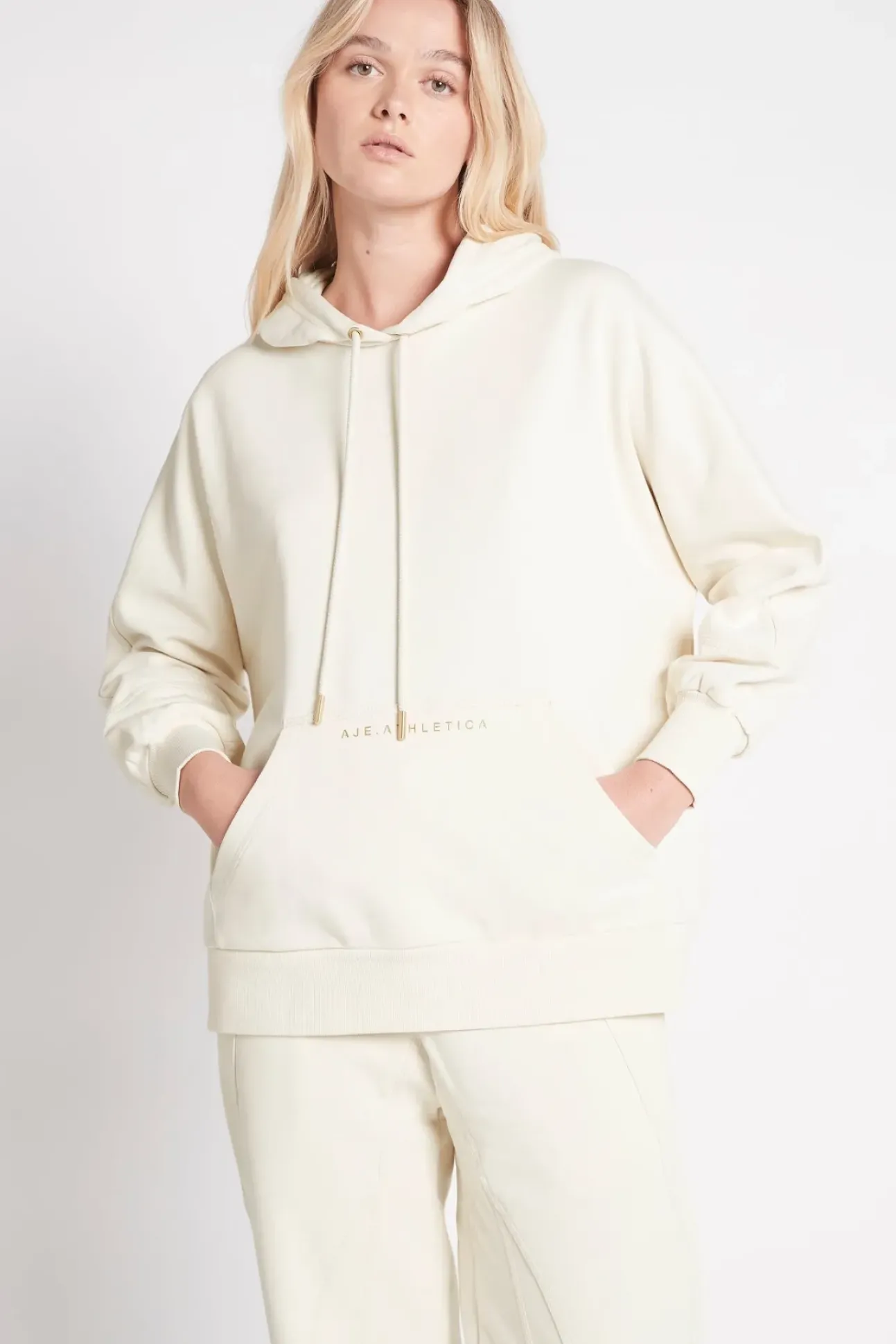 Essential Hoodie 411