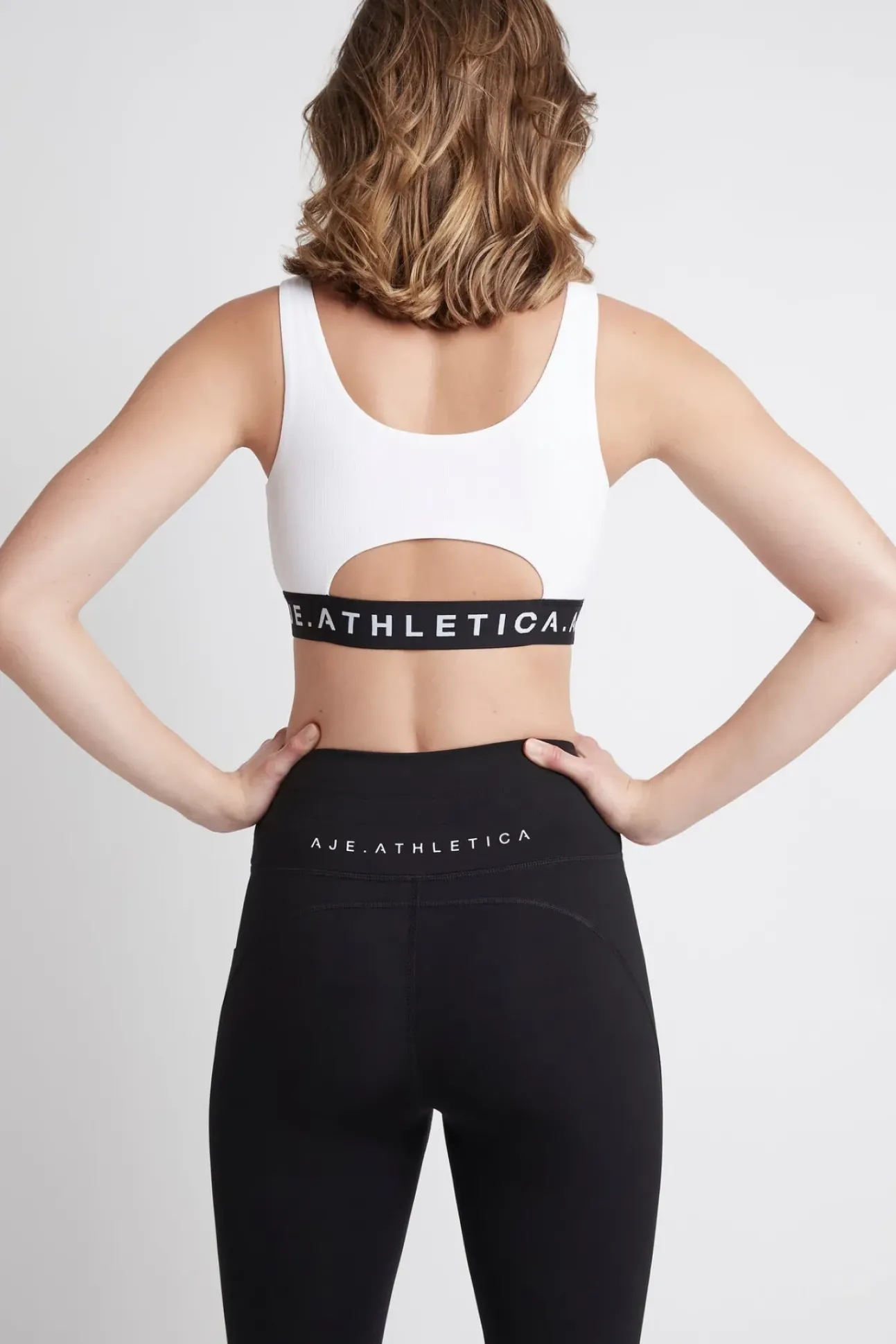 Essential Logotape Sports Bra 307