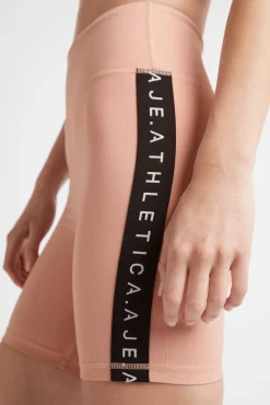 Essential Mid Length Bike Shorts 601