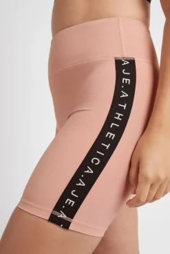 Essential Mid Length Bike Shorts 601