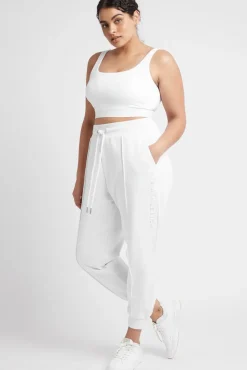 Essential Trackpants 501