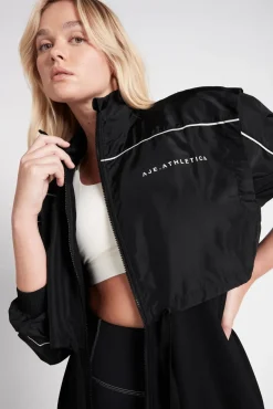 Essential Windbreaker Jacket 718