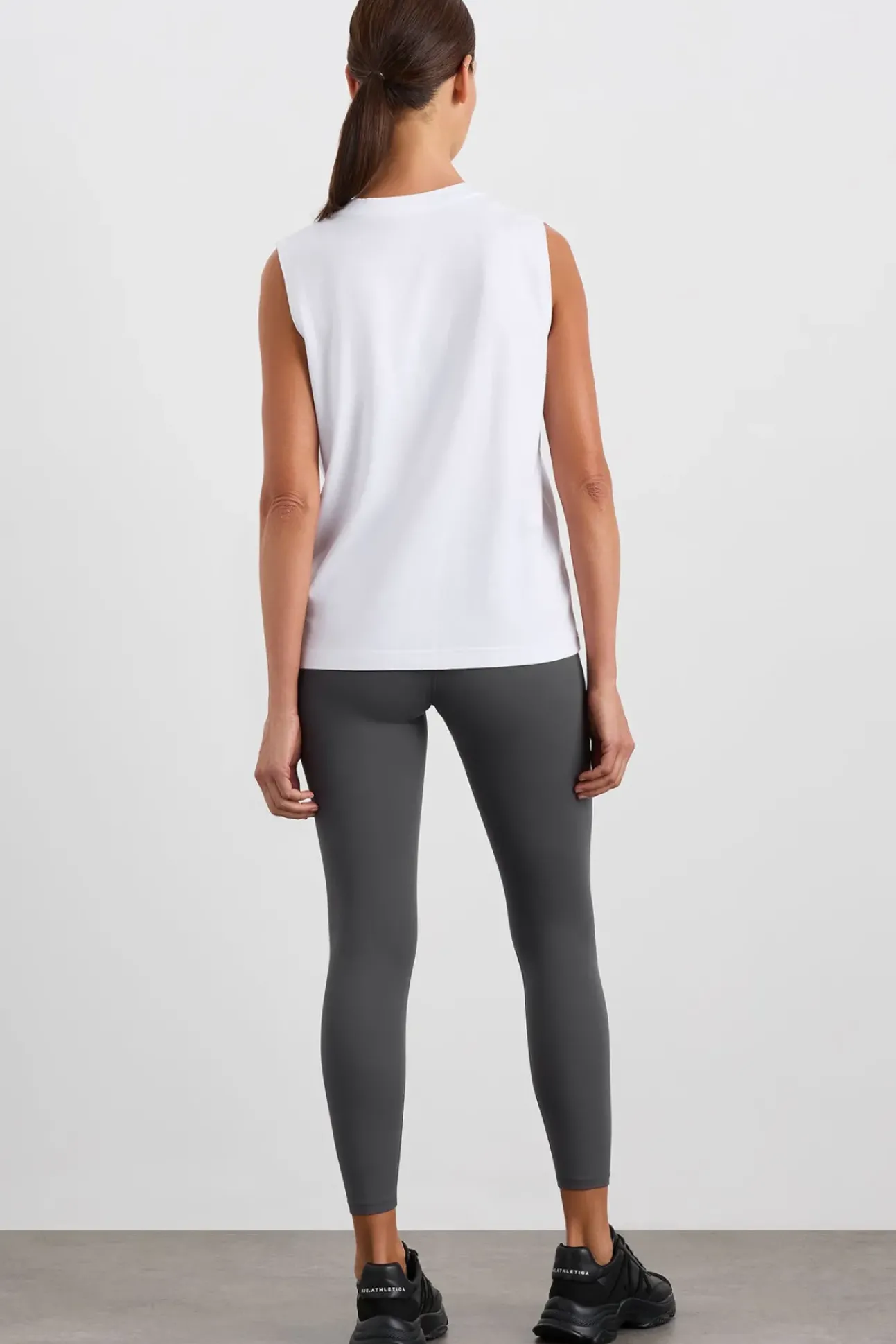 Established Logo Tank 101