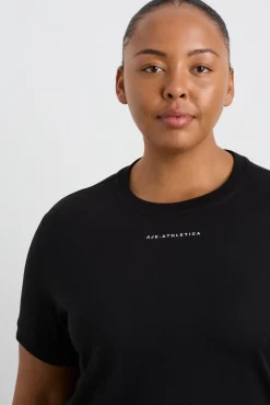 Fitted Logo T-Shirt 102