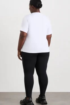 Fitted Logo T-Shirt 102