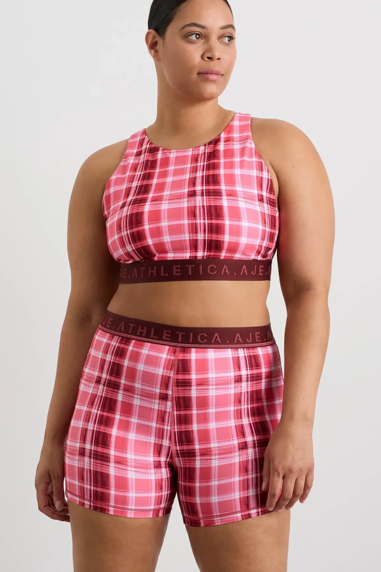 High Neck Sports Bra 374