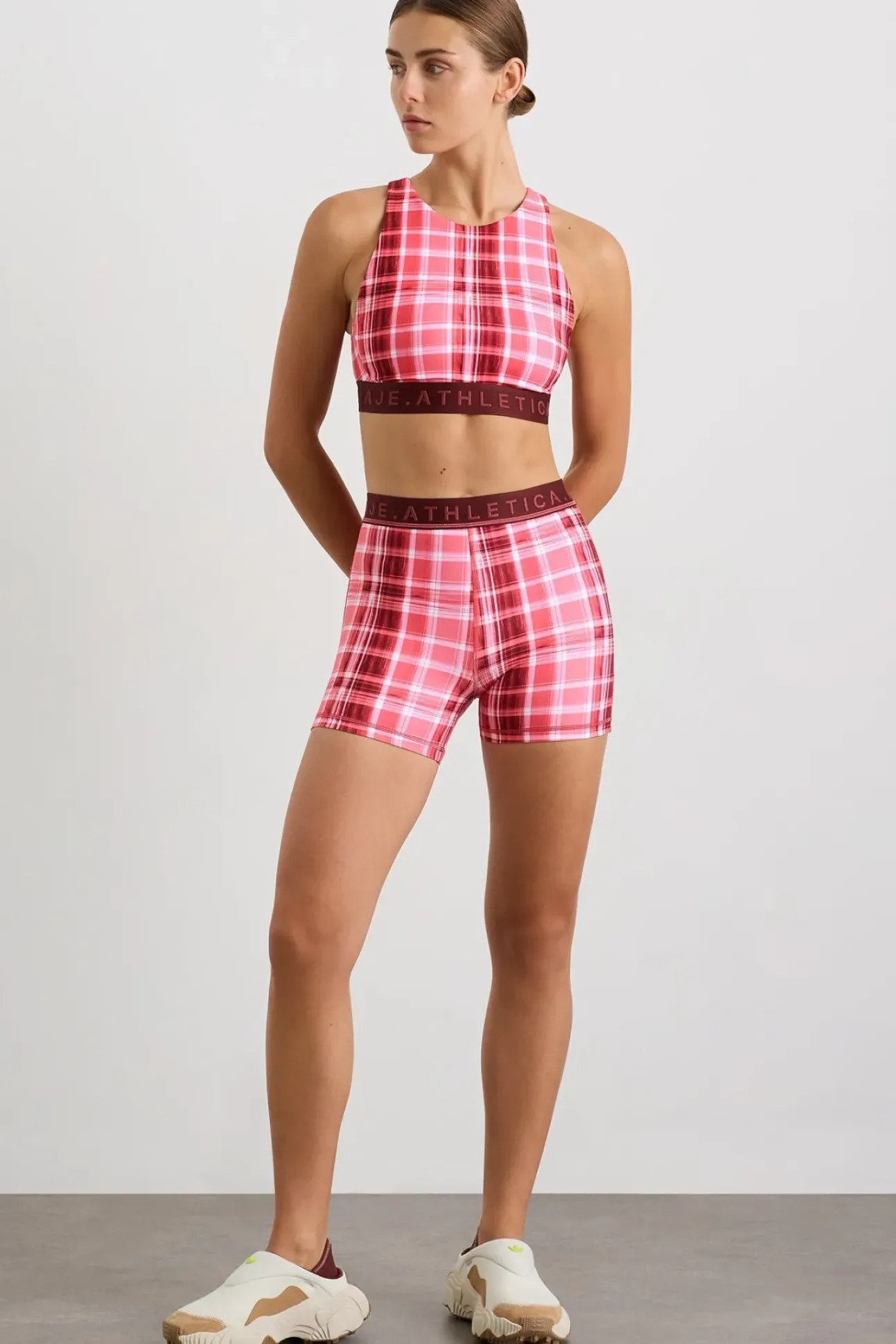 High Neck Sports Bra 374