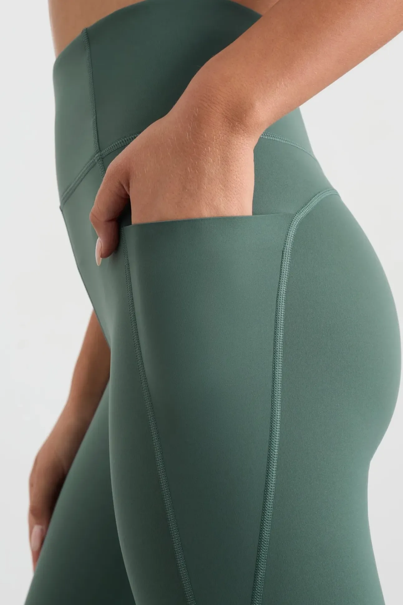 High Rise 7/8 Legging 203