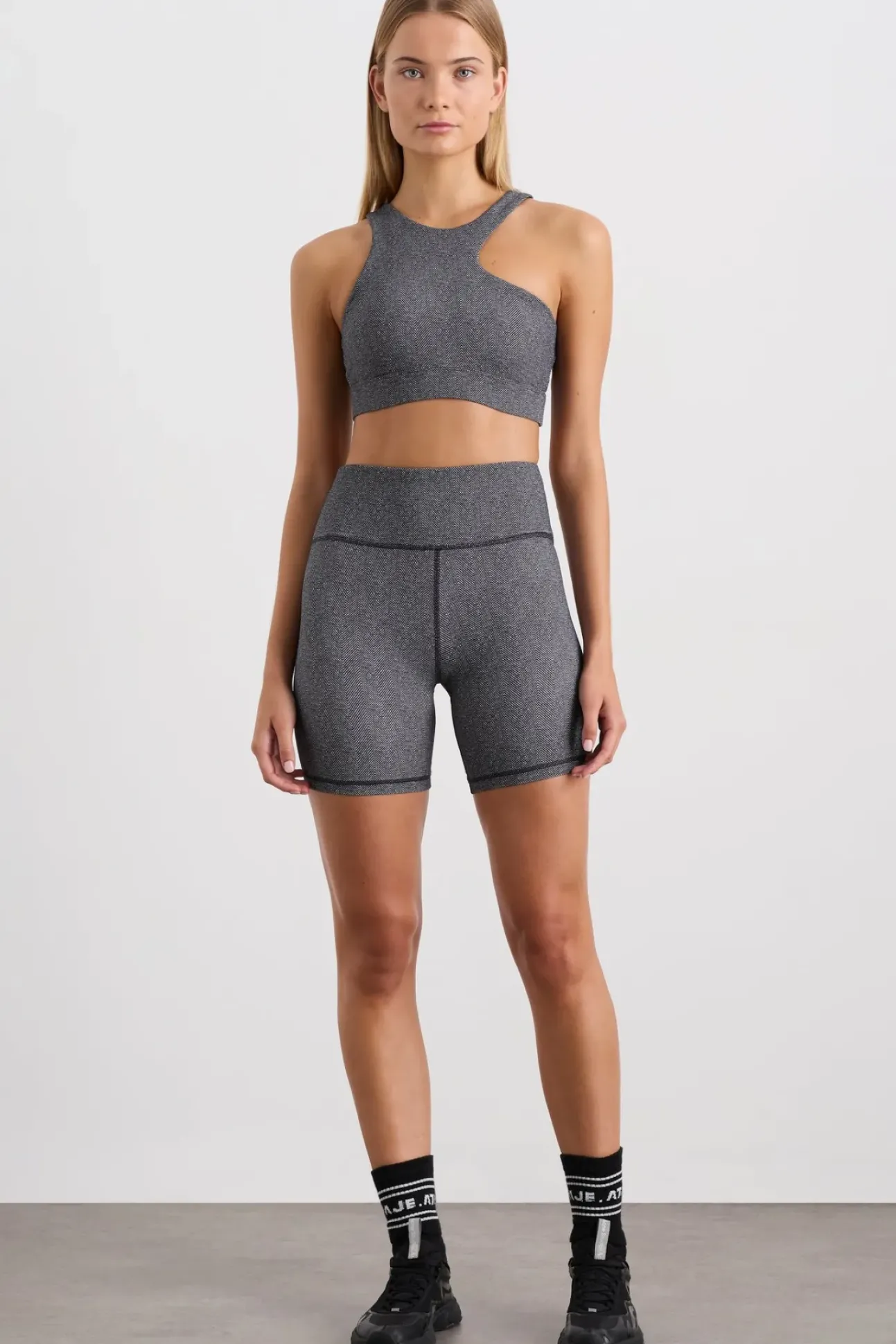 High Rise Bike Shorts 607