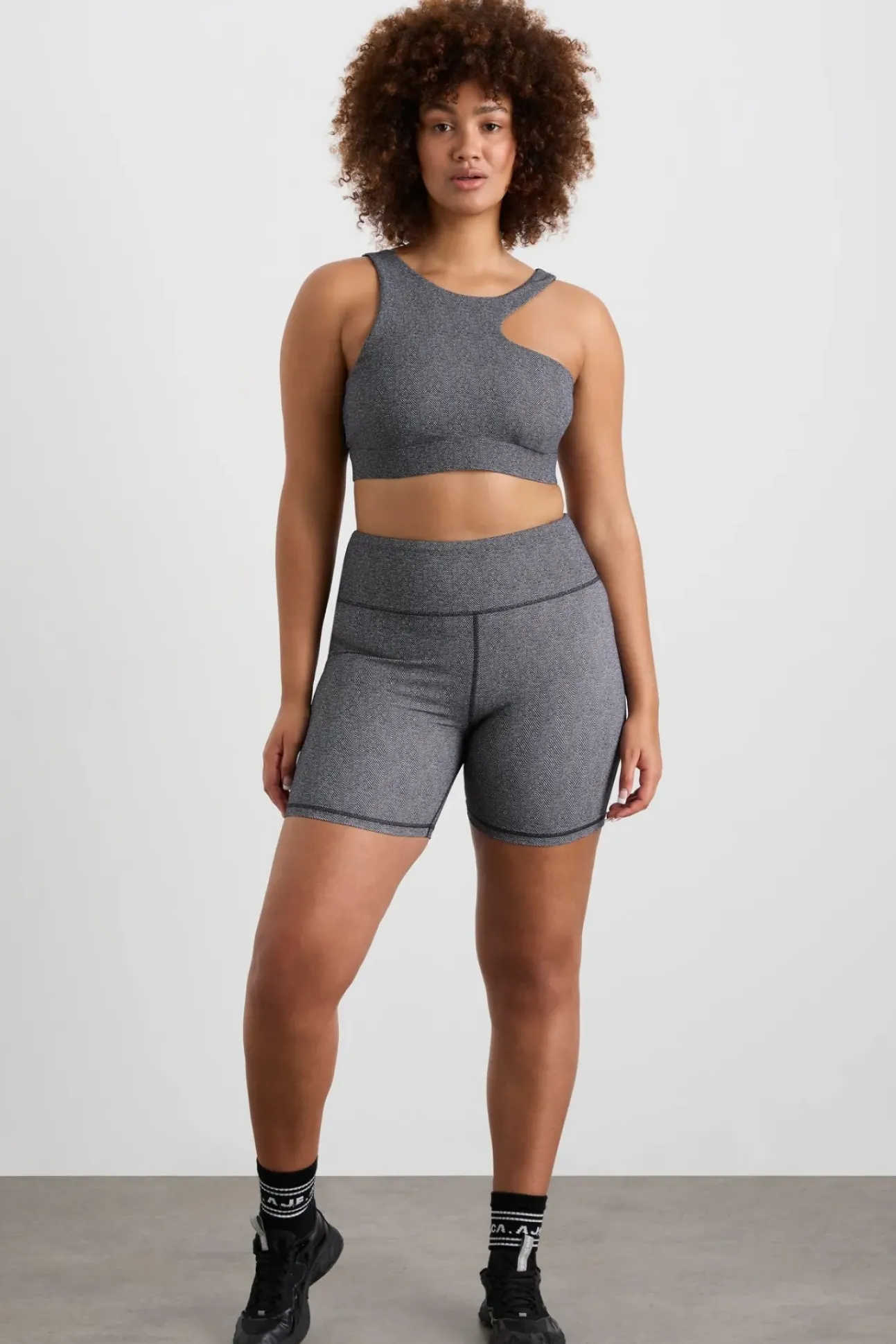 High Rise Bike Shorts 607